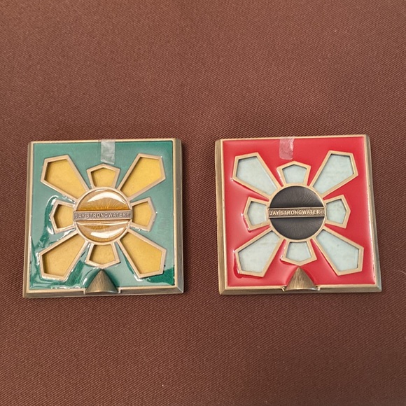 Jay Strongwater Leland Picture Frames - collection of 5, various colors - Picture 13 of 15